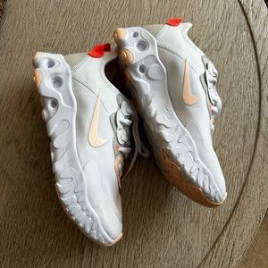 Nike React women’s running shoes worn 1 x